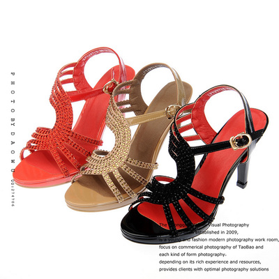 重慶視覺營銷全攻略 從服裝到電子產(chǎn)品，專業(yè)拍攝如何助力線上銷售